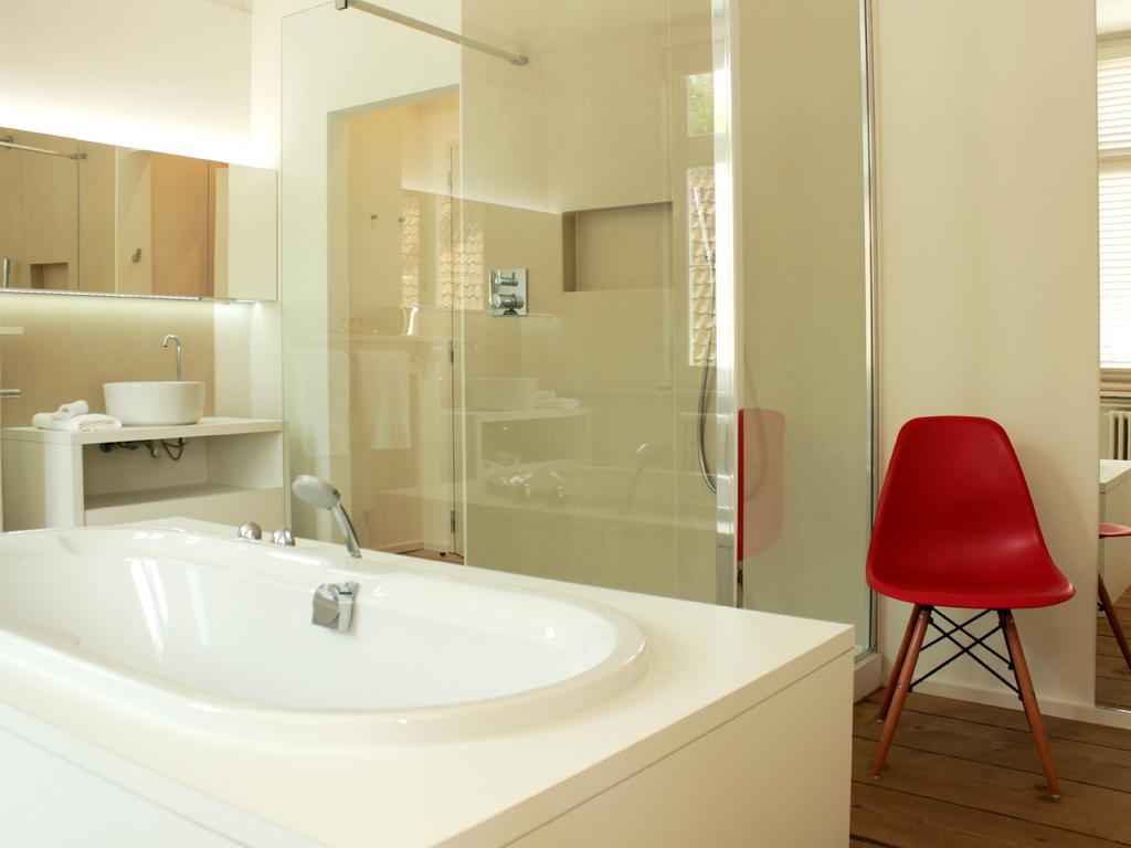 Bed & Breakfast Alphabet - Luxury And Art Gallery Brugge